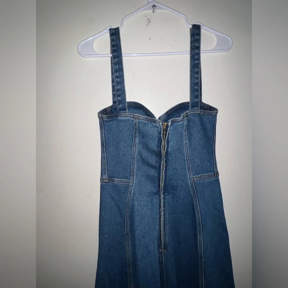 OSCAR DELA RENTA Sweetheart Neck Denim Dress in Medium Wash made in ITALY - Picture 5 of 17